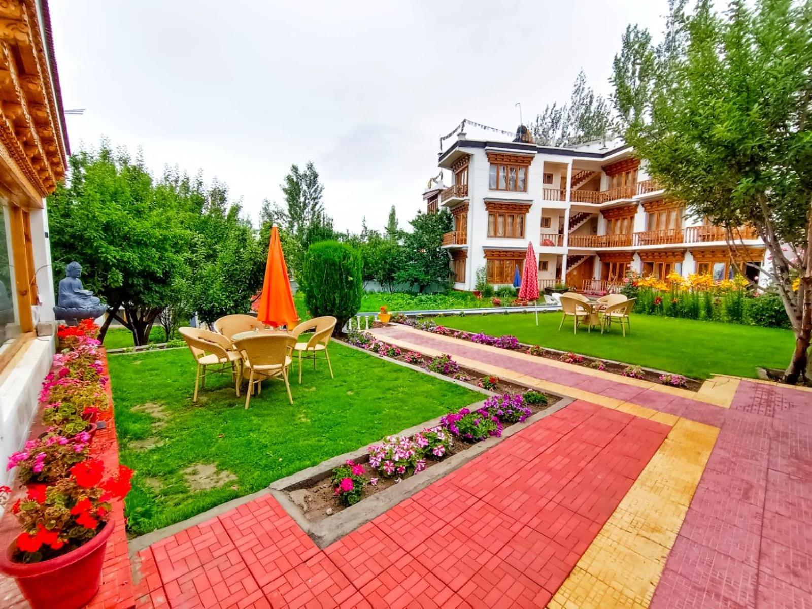 Kidar Hotel Leh Kültér fotó
